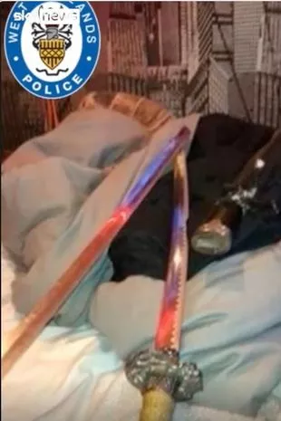 变态的男生杀手在屠杀肖恩·西萨伊之前吹嘘凶器